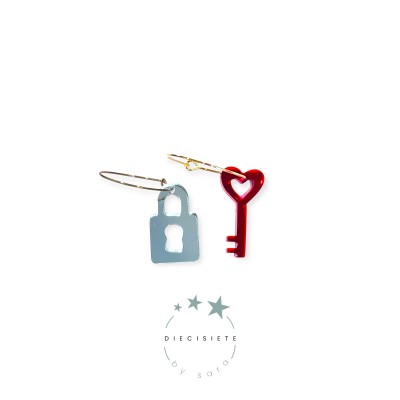 PENDIENTES ARO CANDADO Y LLAVE