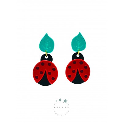 PENDIENTES HOJA Y MARIQUITA